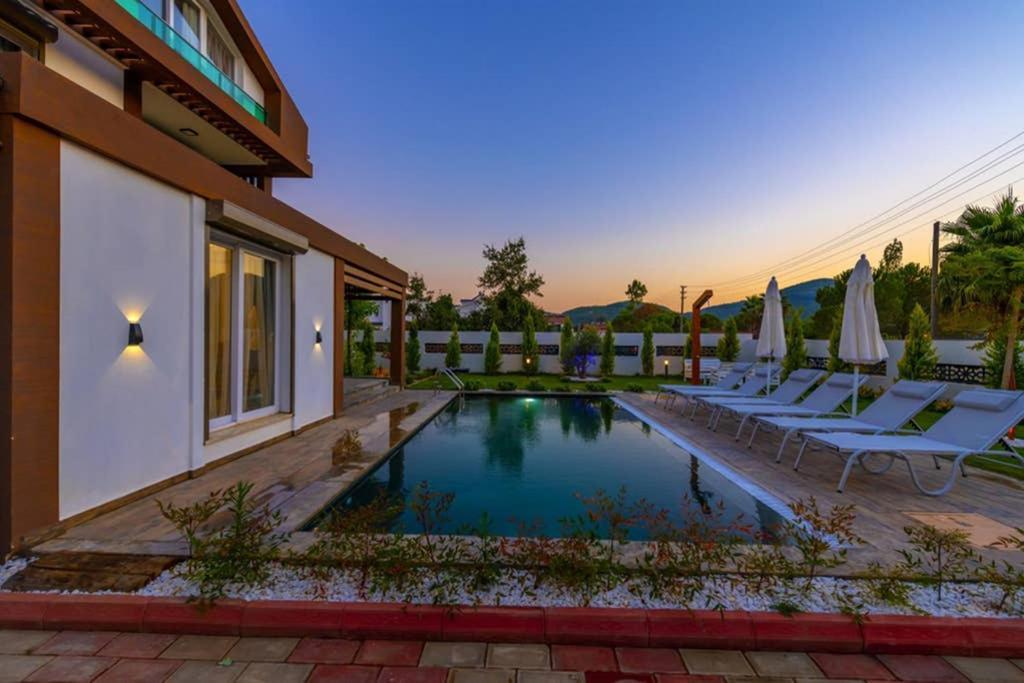 Bella- 4 Bedroom Holiday Villa In Oludeniz Fethiye Extérieur photo